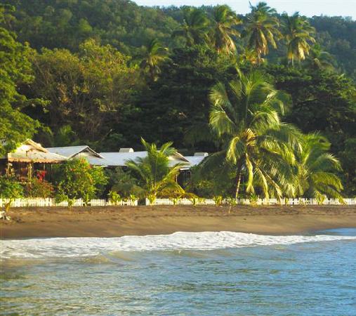 Picard Beach Cottages 1