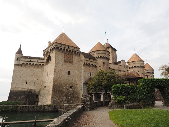 chillon-castle