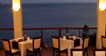 Ресторан Windsong в отеле Calabash Cove