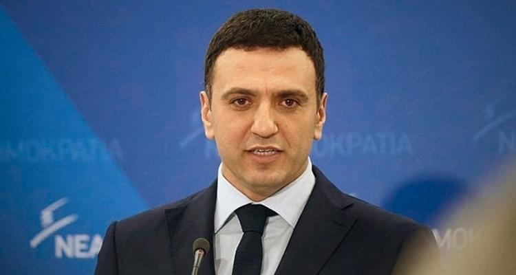 Василис Кикилиас